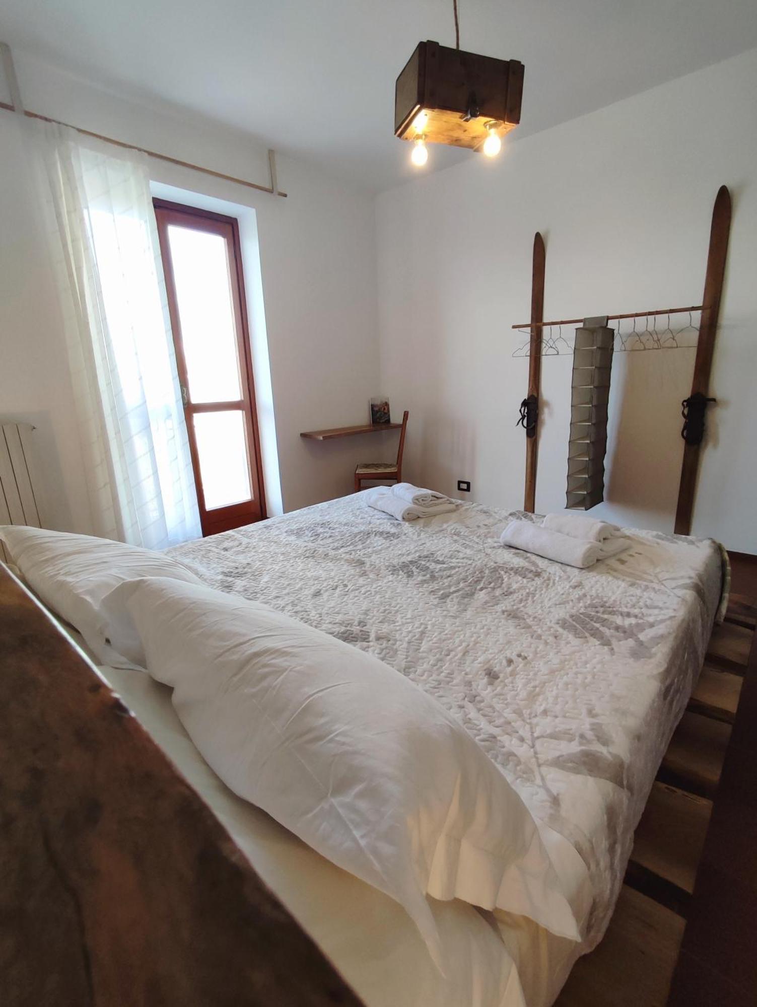 Villa Ca Di Me La Morra Habitación foto